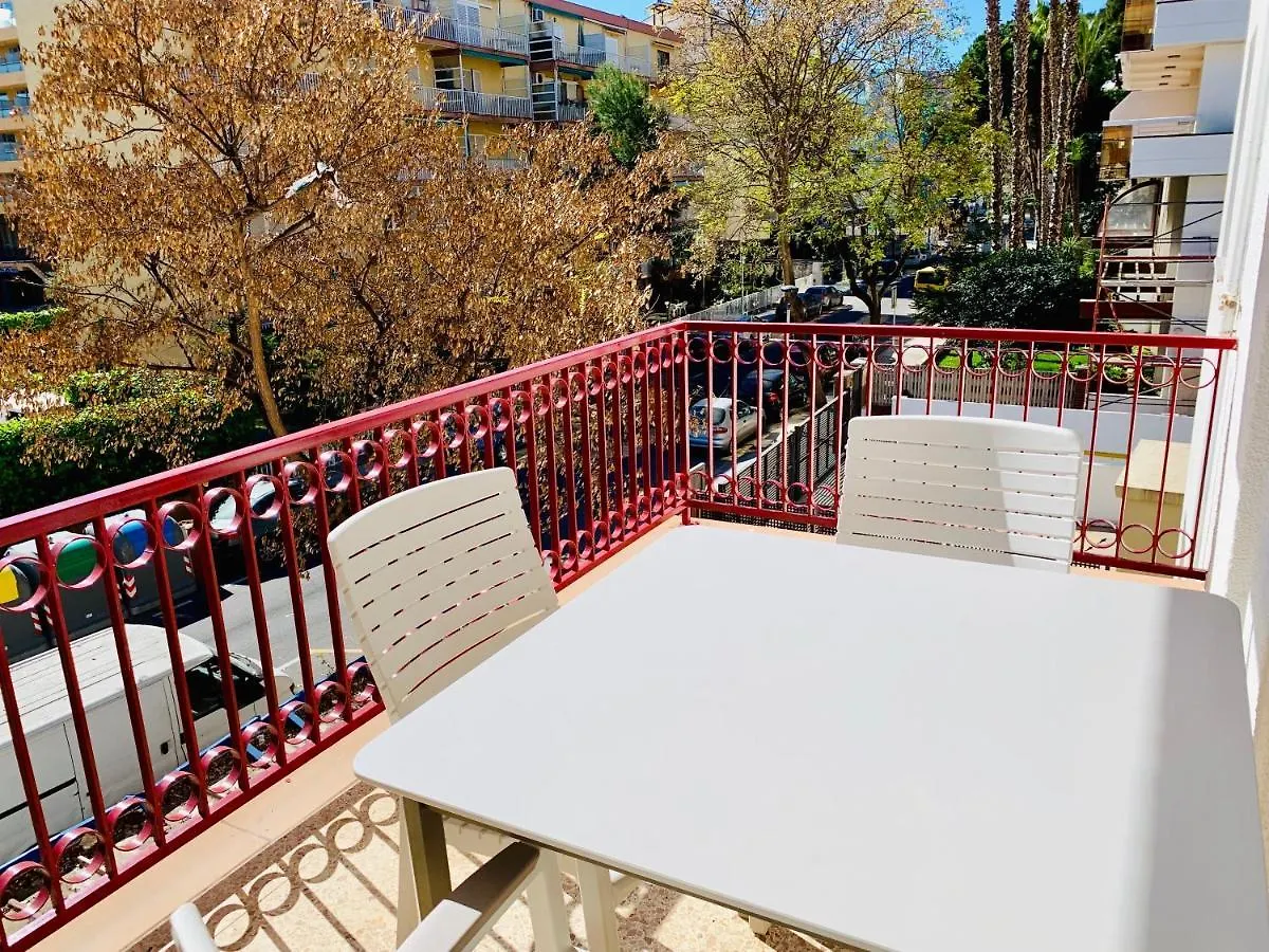 דירה Home Avenida סאלו ספרד